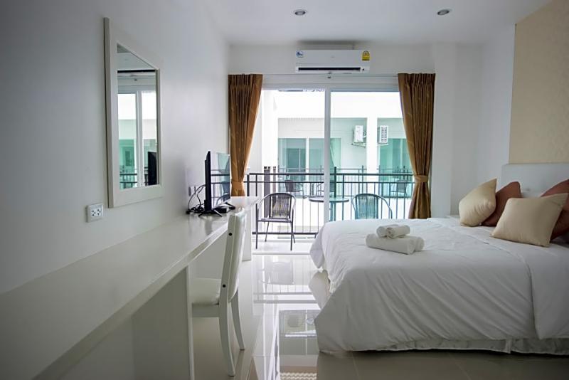 Maleewan Jomtien Hotel Exterior foto